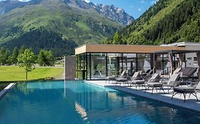Hotel Vier Jahreszeiten